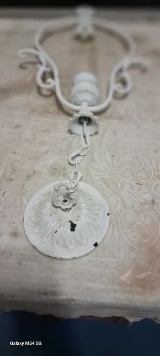 Lustre antigo de metal branco - Foto 3