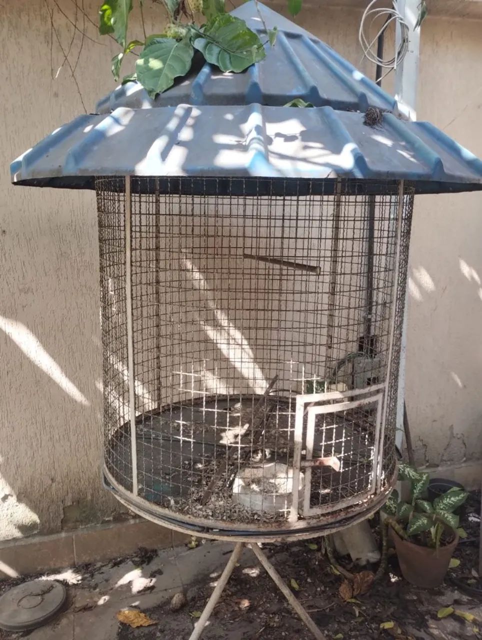 Gaiola para pássaros grande