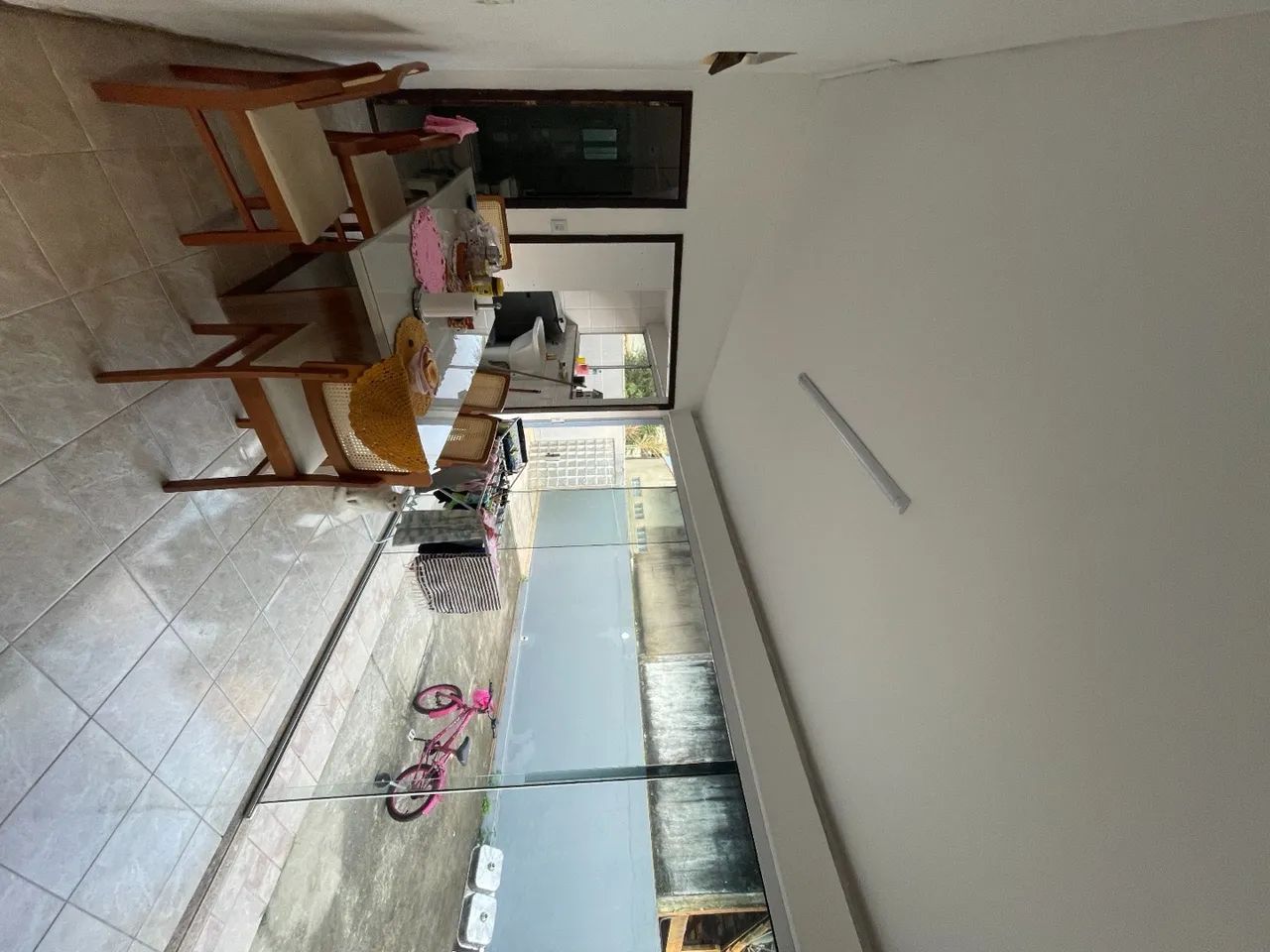 Casa para alugar, em condomínio.  - Foto 2