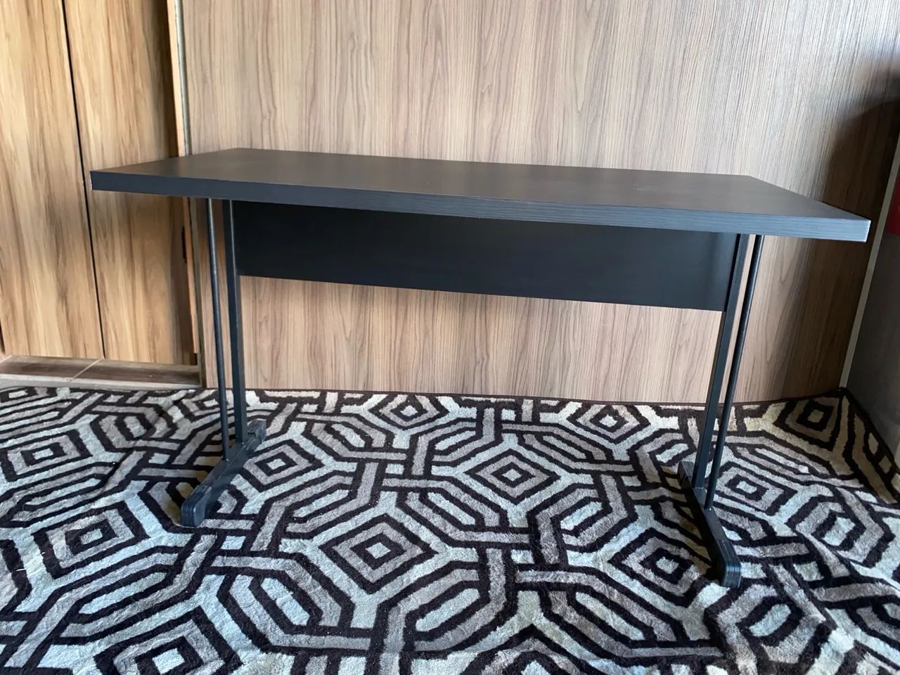 Mesa de Escritório Preta  reta 120x60  7 tons de amadeirado disponíveis  - Foto 3