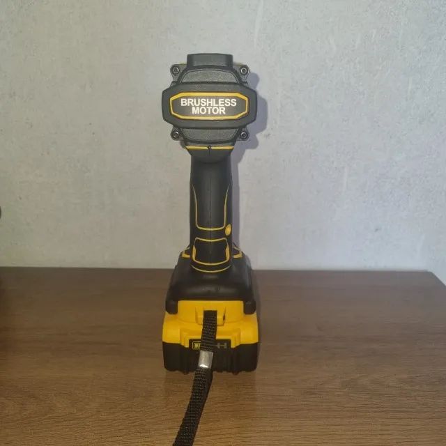 Dewalt dcd 805 Furadeira e Prafusadeira Original - Foto 3