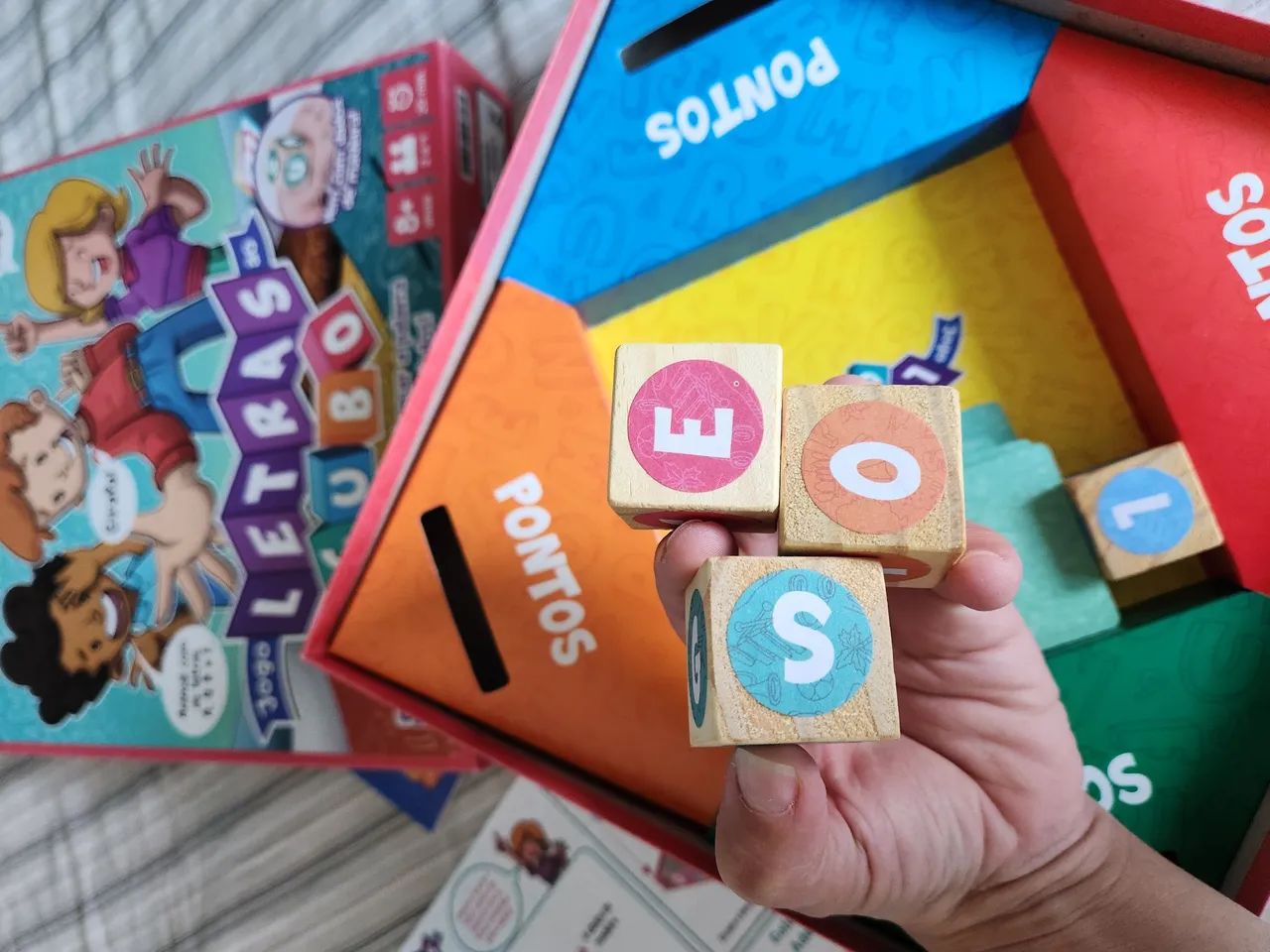 Jogo Letras ao Cubo - Foto 4