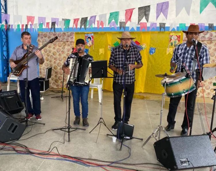 Quarteto de Forró Preto no Branco  - Foto 5