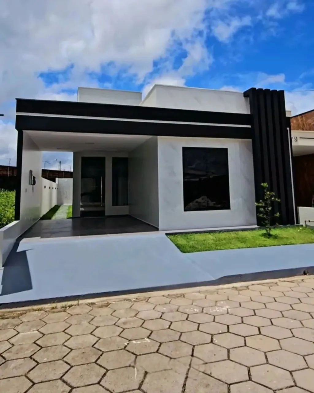 Linda casa no Condomínio Porto Marina, 3 SUITES