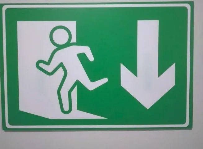 Placas de sinalização e segurança - Foto 5