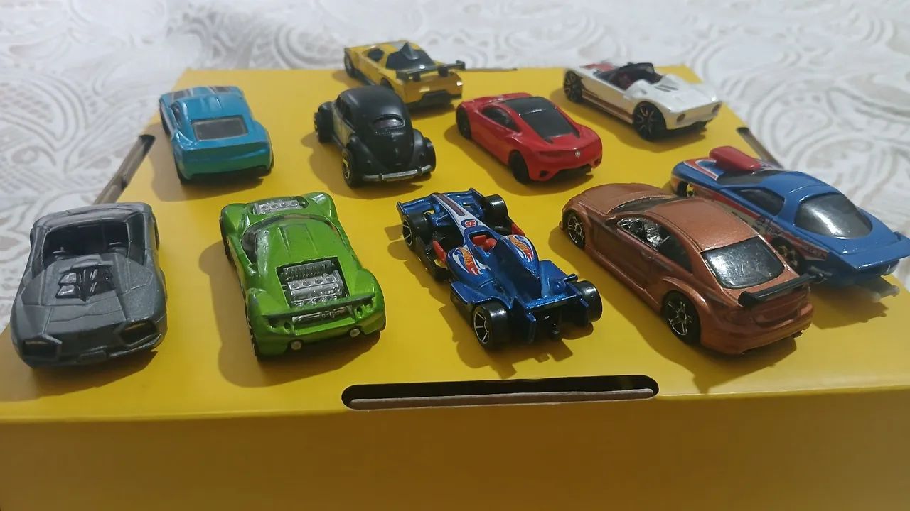 Coleção Hot Wheels - Foto 6