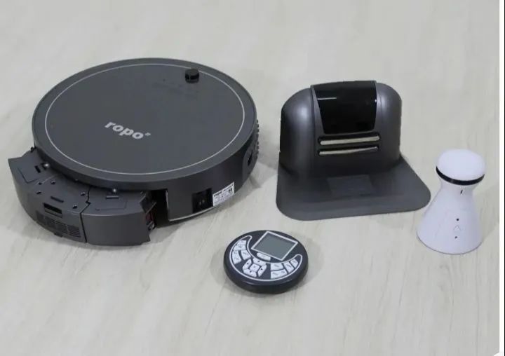 Robô ROPO ASPIRADOR 