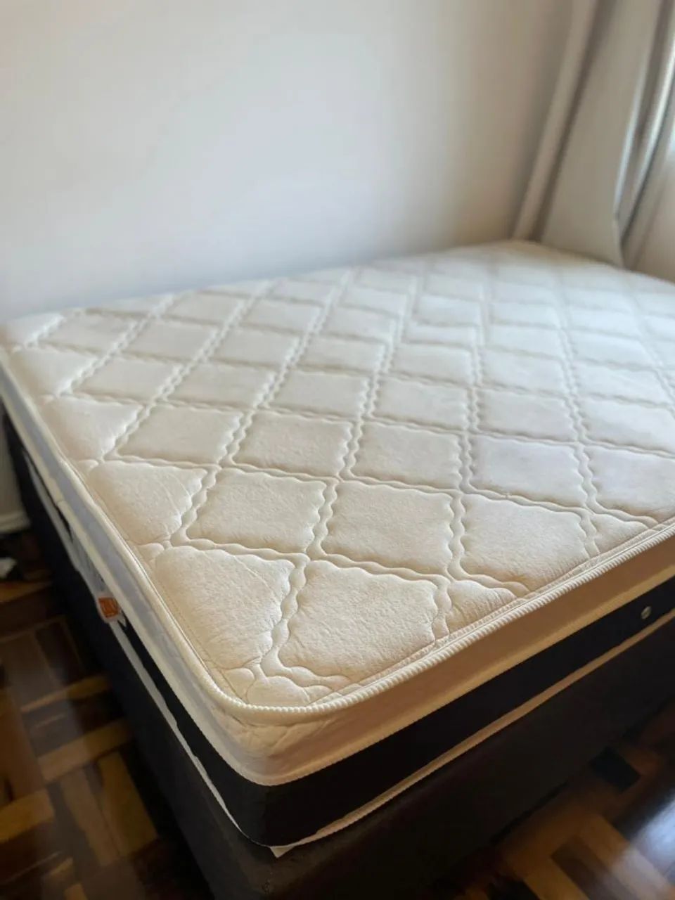 Cama box casal Herval (Colchão + Box)
