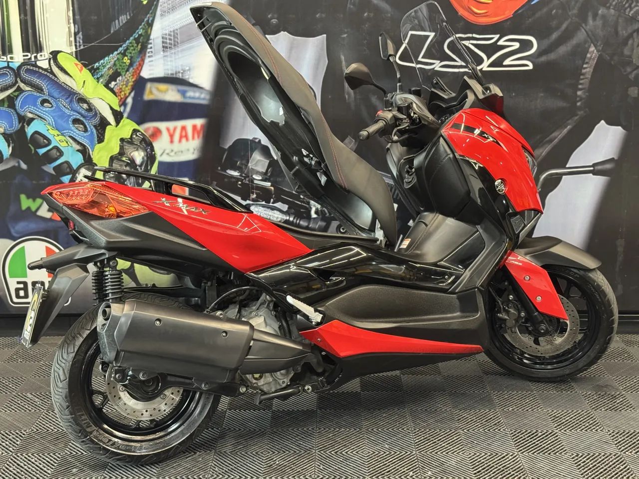 Yamaha XMAX 250 ABS 2023/23 Vermelha C/ 20800Kms  - Foto 5