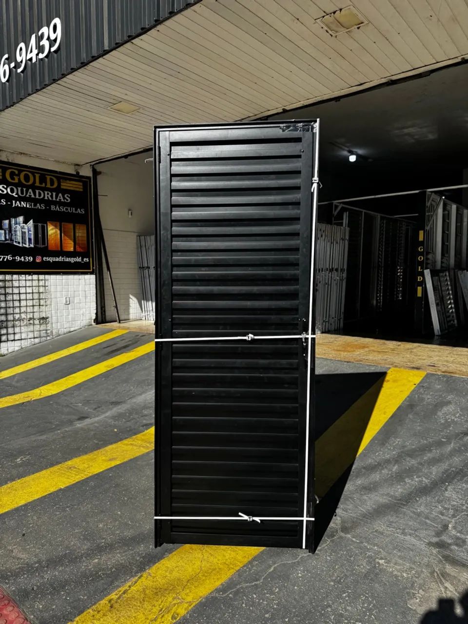 Portas de alumínio preto 60cm, 70cm ou 80cm - Super Promoção  - Foto 2