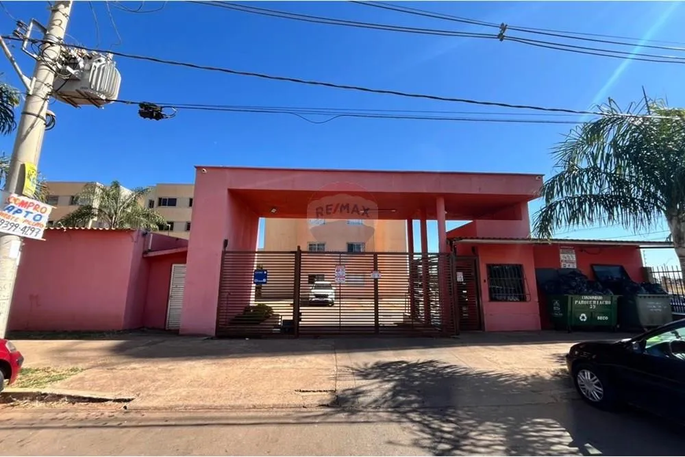 Apartamento de 3 quartos com suíte no Condomínio 39, Riacho Fundo II