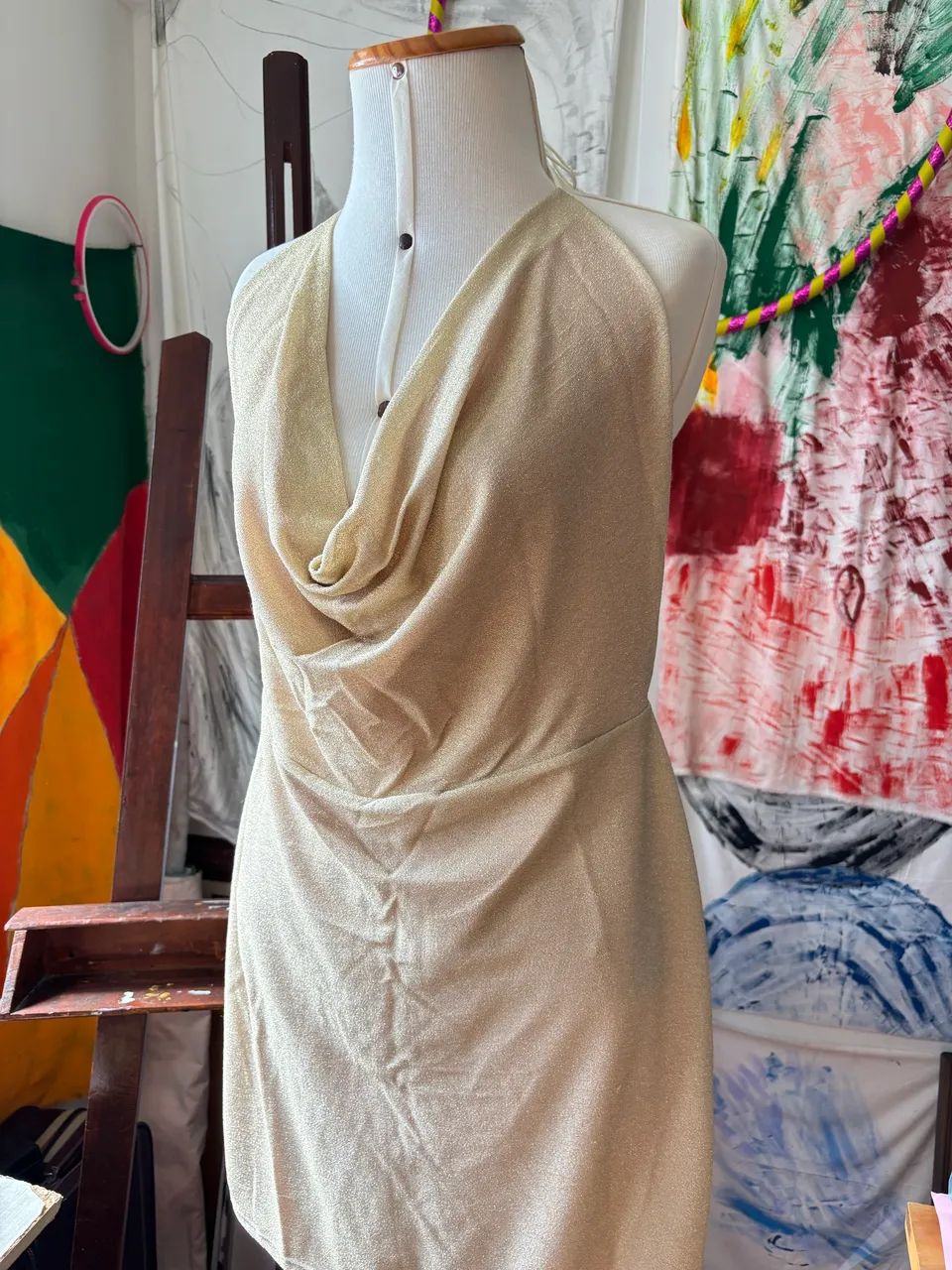Vestido dourado! - Foto 2