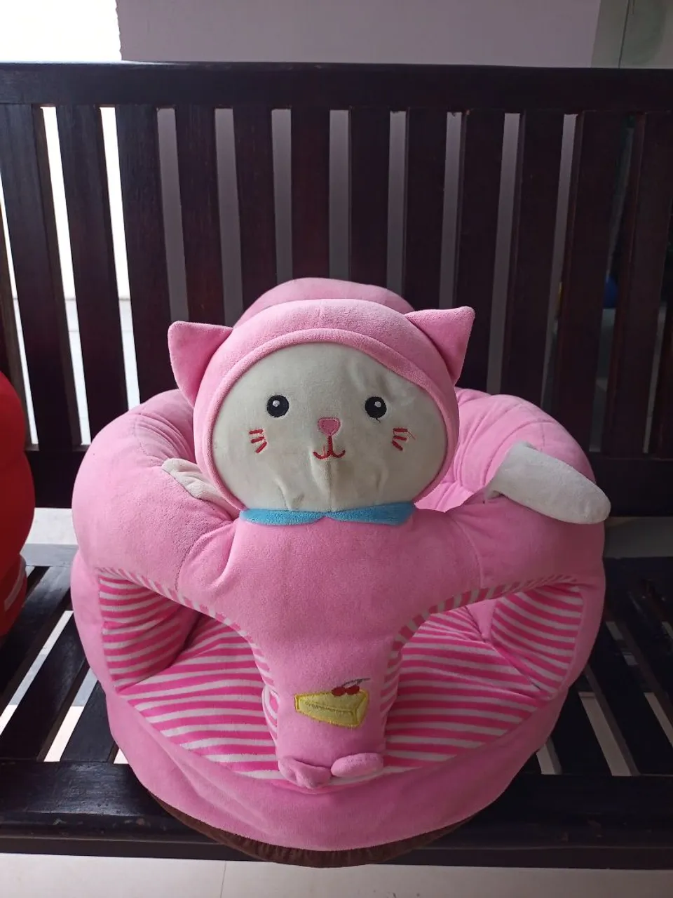 Poltrona Infantil Pelúcia Gato Rosa