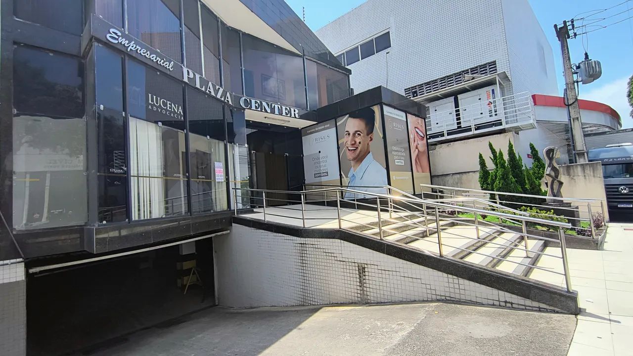 Lindo e Amplo Escritório de 32 m² - No Plaza Center  Em frente ao Fórum Civil - Recepção   - Foto 2