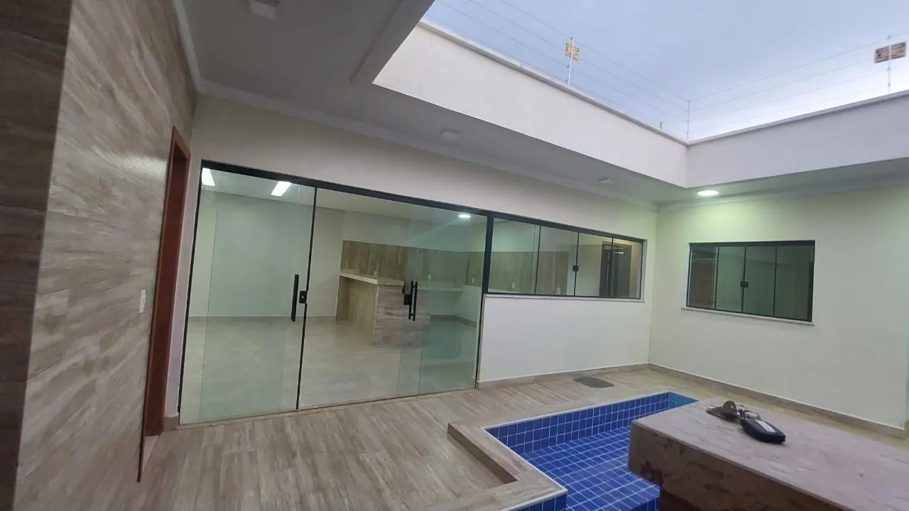 Casa 3 Suites Piscina, Churrasqueira, Alto Padrão , em Águas Lindas no Centro