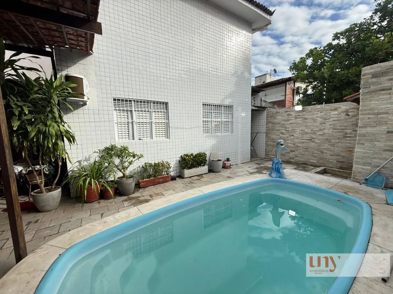 Casa com 350 m² e 4 suítes próximo da praia no Bessa