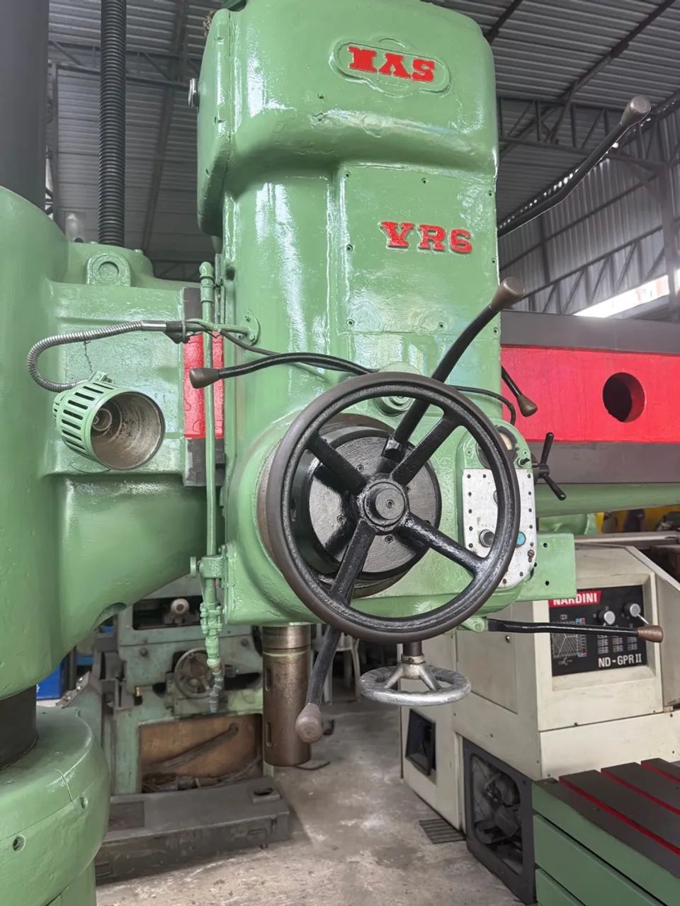 Furadeira radial MAS VR6