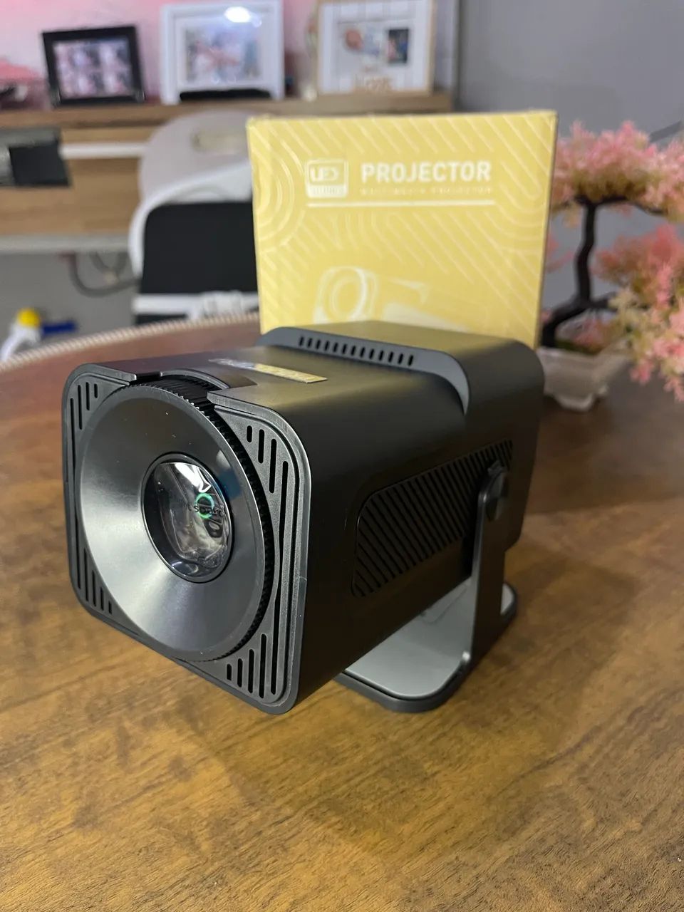 Projetor Hy320 Android FULL HD WI-FI Bluetooth 