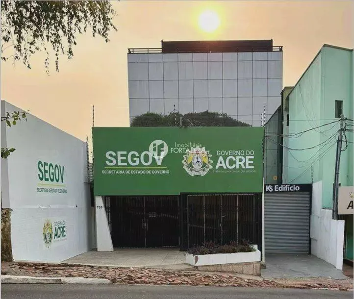 Imóvel para aluguel com 668 metros quadrados em Centro - Rio Branco - AC
