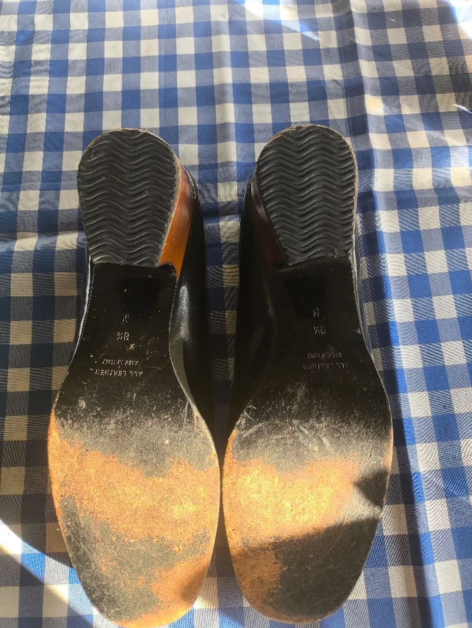 Sapatos YSL pretos e laranja - Foto 5