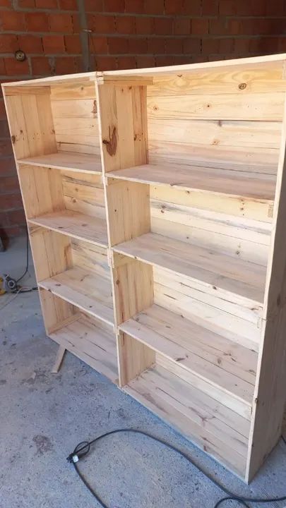 Prateleira de pallet64169240829443120