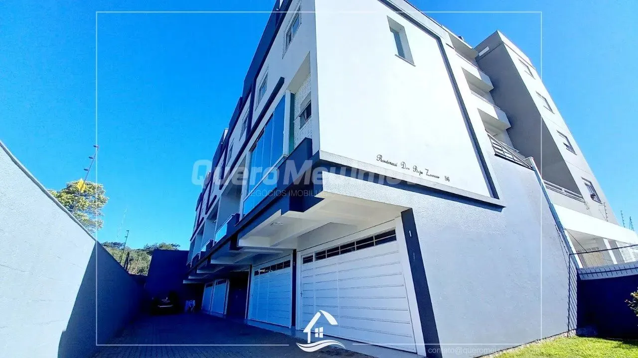 Sobrado a venda no bairro Nossa Sra. da Saude