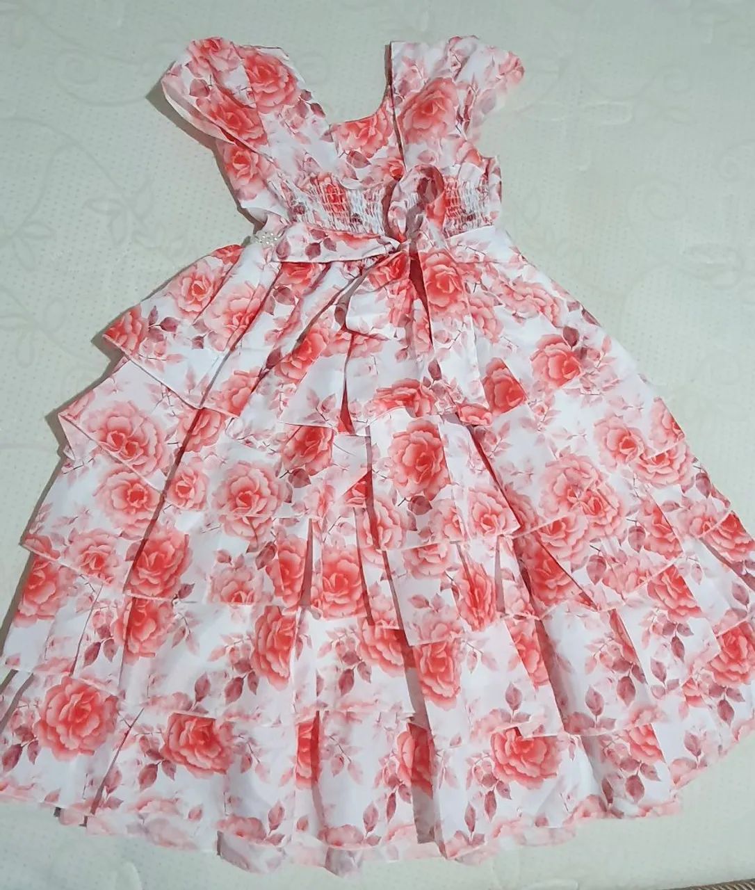 Vestido Infantil Floral com Detalhe em Pérolas - Foto 3