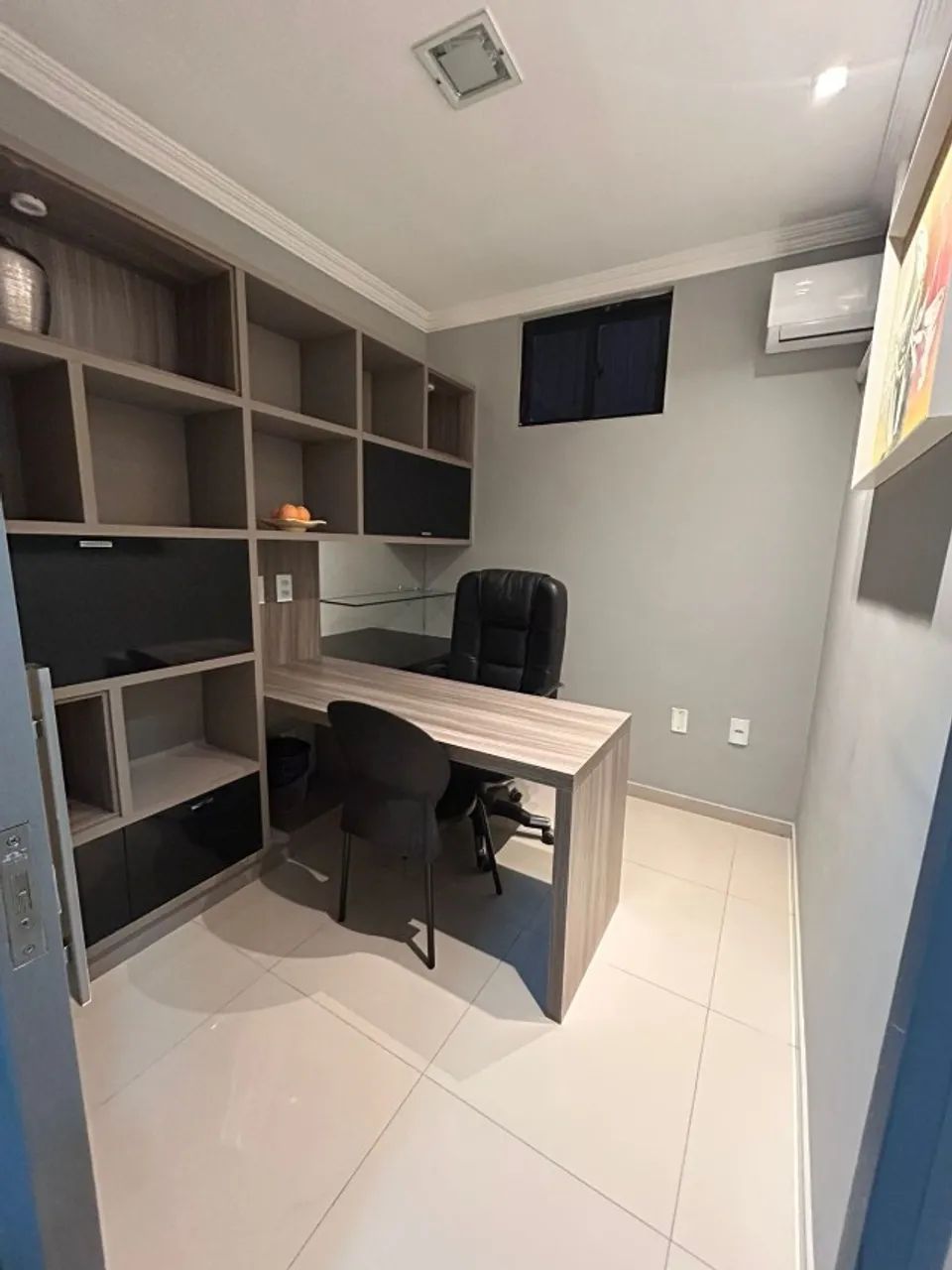 SALA PROJETADA NO CORAÇÃO DO BAIRRO DE FÁTIMA - Foto 2