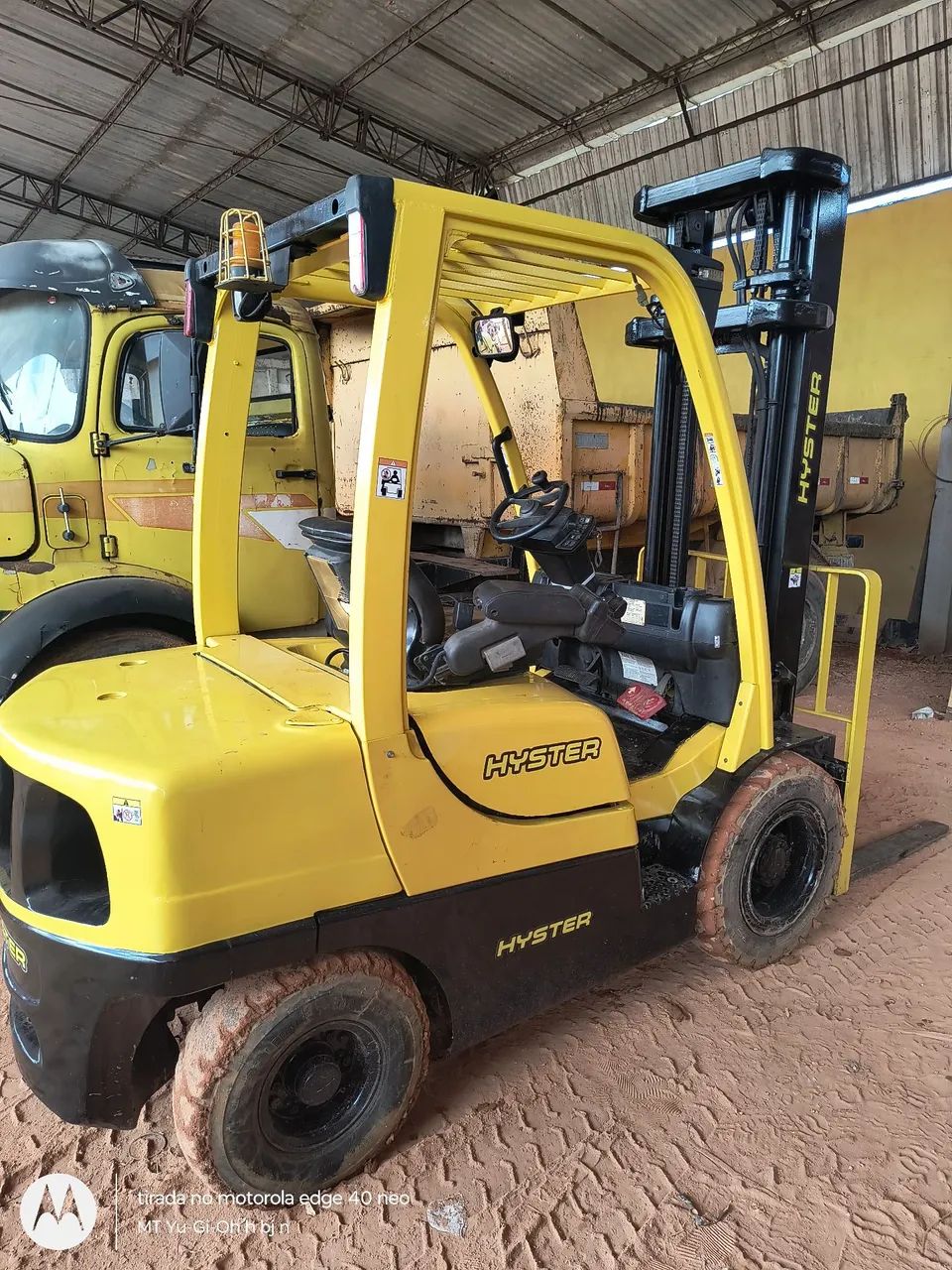 Empilhadeira Hyster -60 ( 3 tonelada )Semi Nova - Foto 2