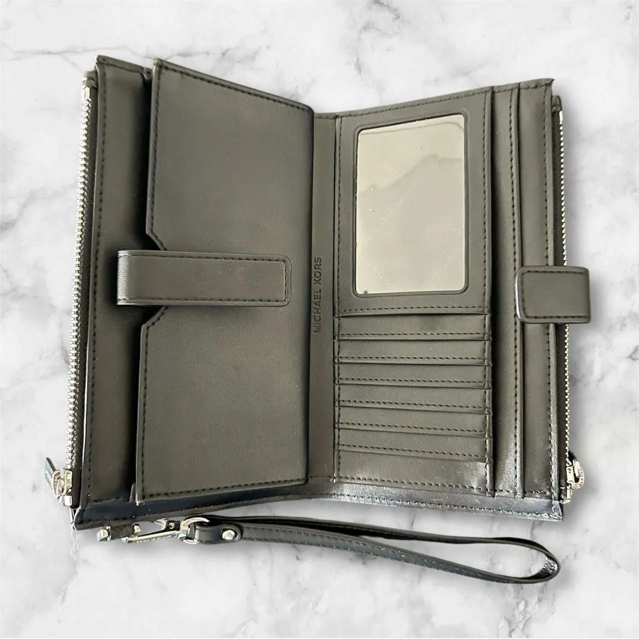 Bolsa Michael Kors - Preta - Nova - Foto 4