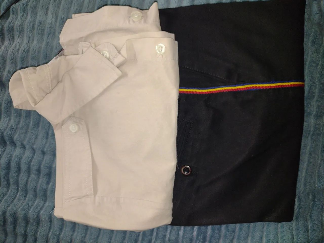 Desapego uniformes colégio Tiradentes  - Foto 4