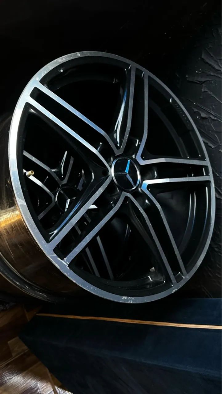 Rodas aro 18  da Mercedes 