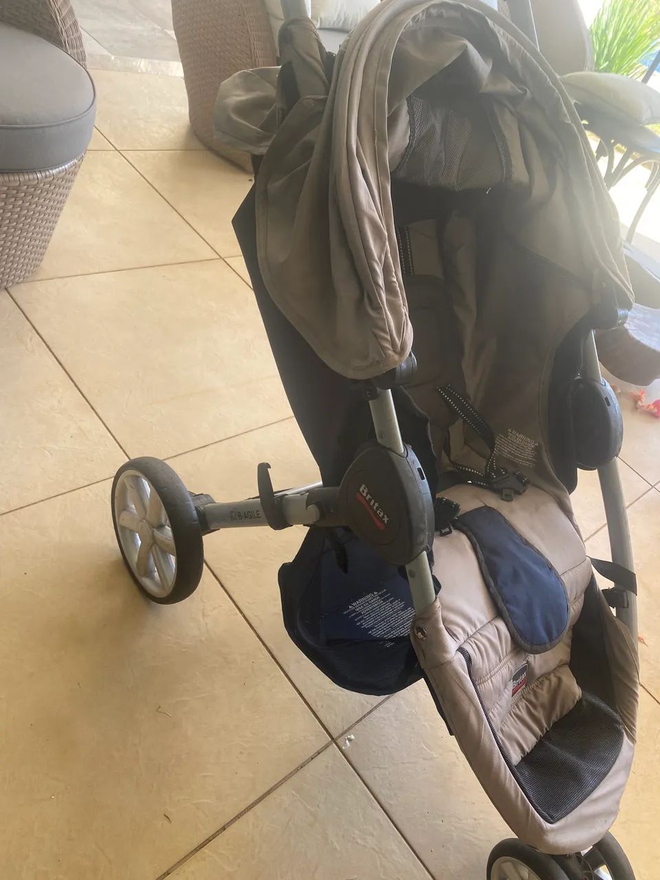 Carrinho de Bebê Britax Super Leve  - Foto 4