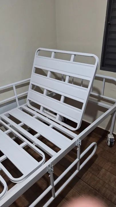 Cama hospitalar articulada - Foto 2