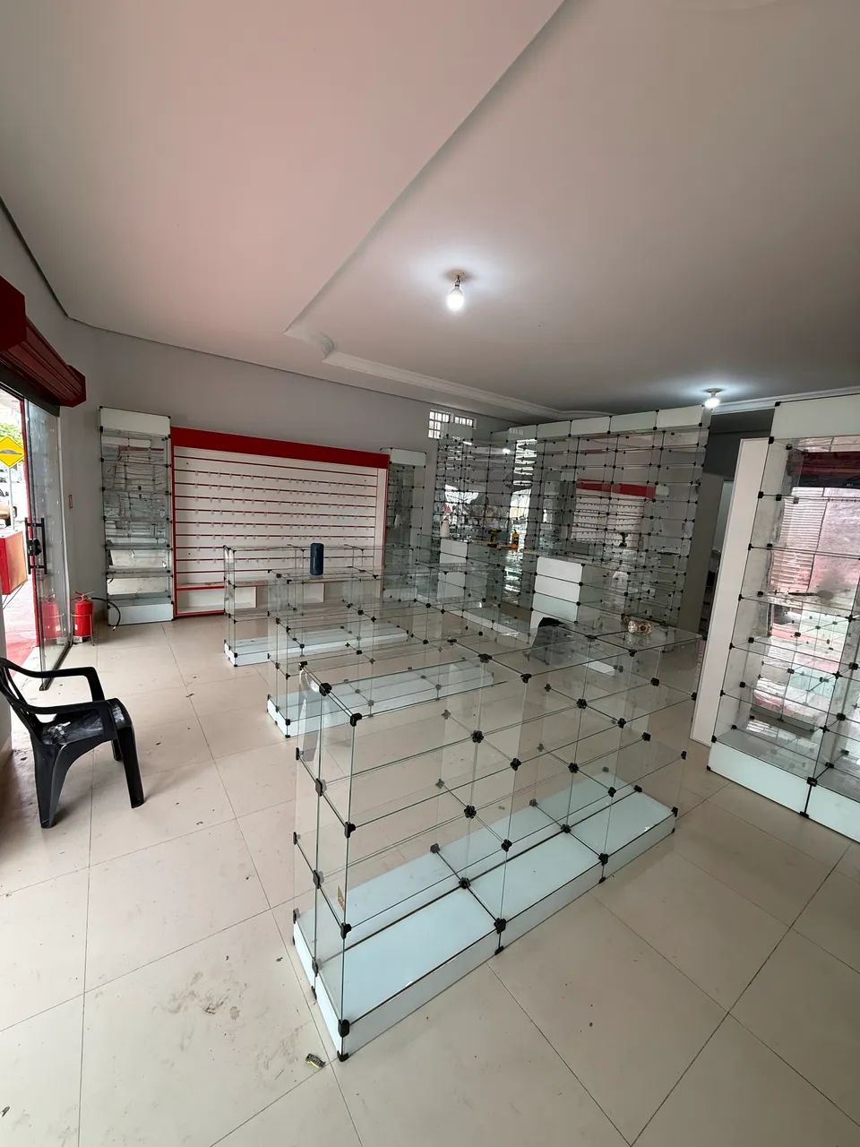 Drogaria de vidro - Foto 2