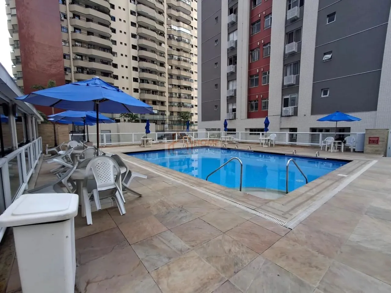 Apartamento para Locação em Rio de Janeiro, Barra da Tijuca, 2 dormitórios, 1 suíte, 3 ban
