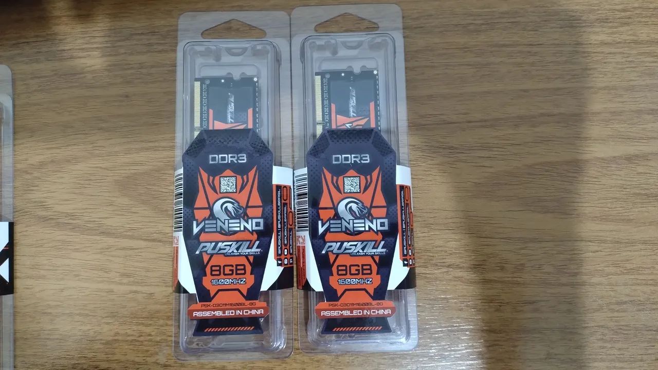 8GB DDR3 1600 RAM Memory (PC) or 8GB DDR3L 1600 Notebook RAM - or SSD. Each64289465412354121