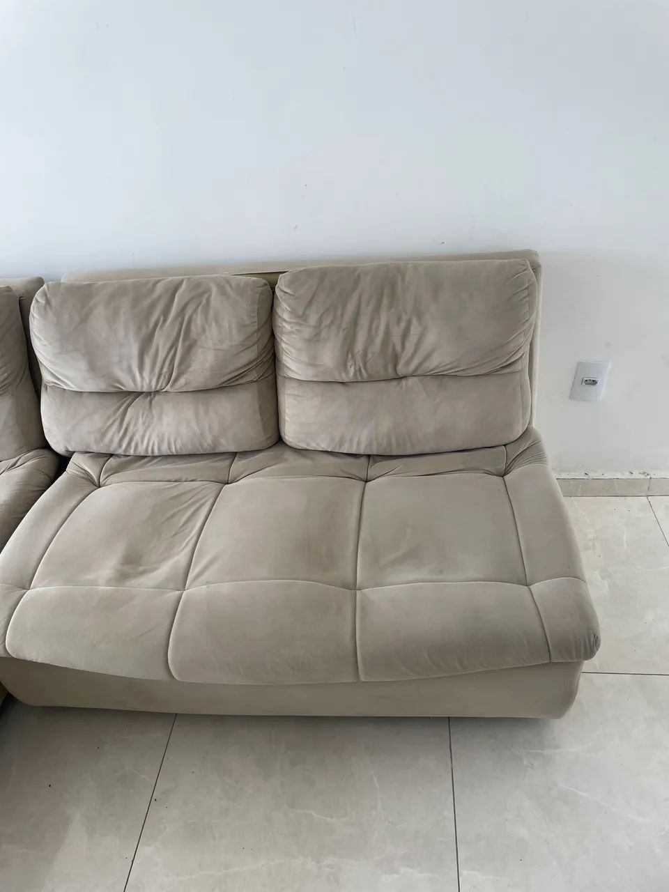 Sofá L 64352544915841121