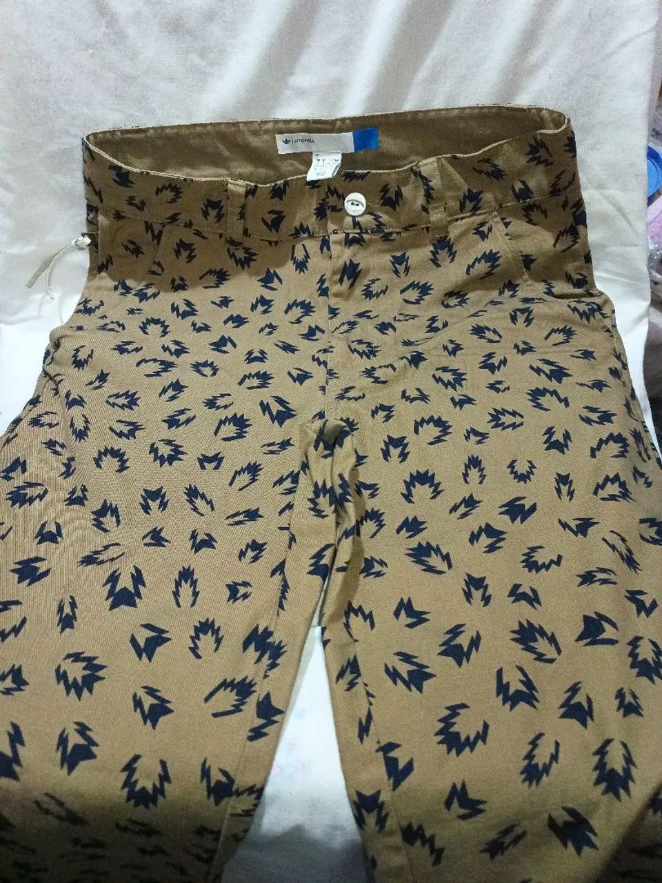 Calça Adidas masculino bem conservada  - Foto 2