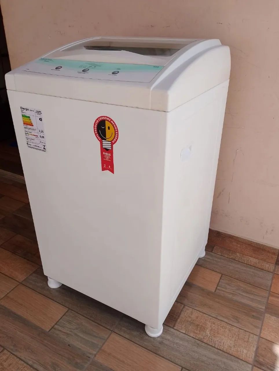 Vendo maquina de lavar Brastemp5k conservado 6 meses de garantia - Foto 3