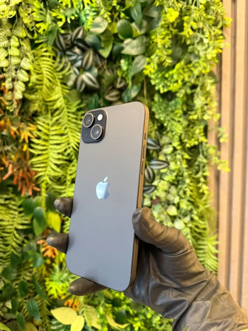 iPhone 15 Plus 128GB - 100% de Bateria - Lindo, todo original - Até 18x