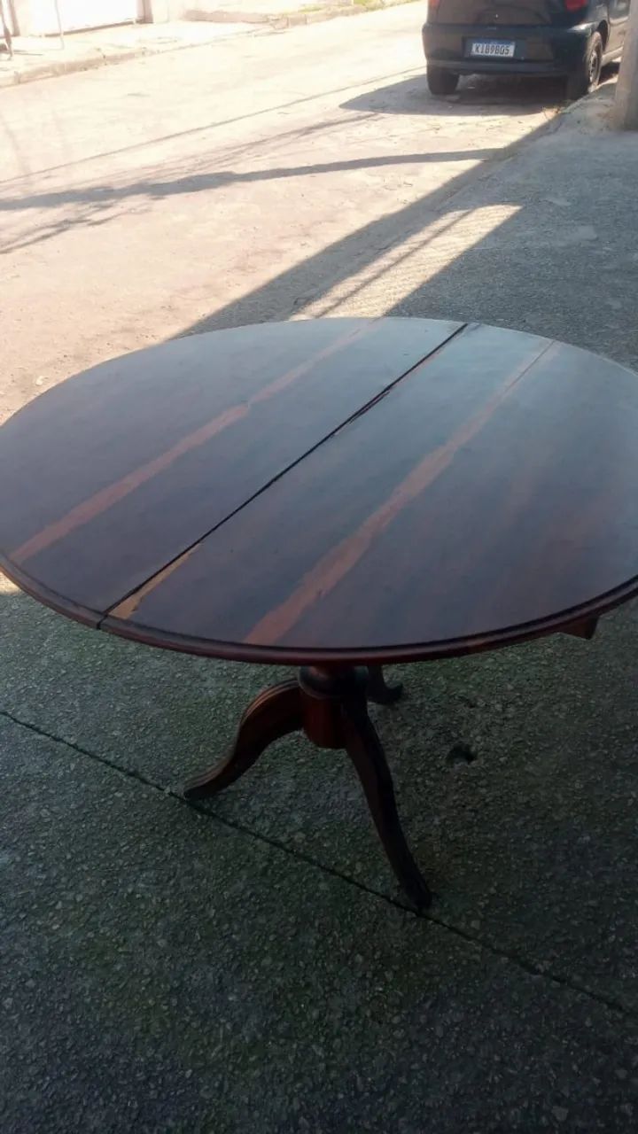 Duas Mesa de Madeira antigas - Foto 2