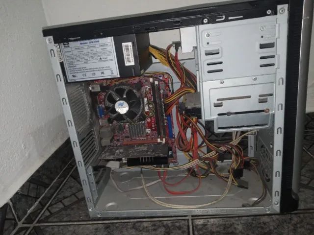 cpu gamer core 2 quad + 4 gb de ram + placa de video 1 gb + fonte  de energia  - Foto 2