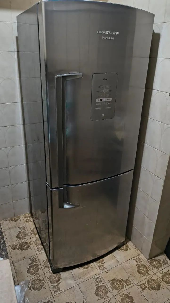 Geladeira Brastemp inverse actve frost Free 422l 