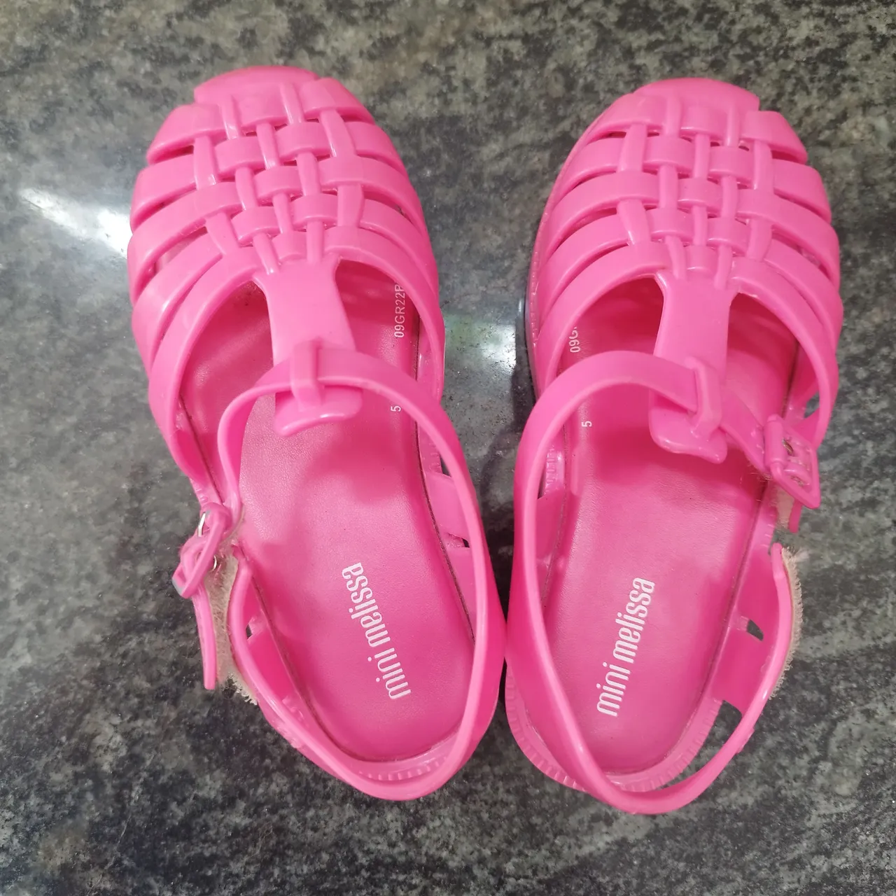 Sandálias Mini Melissa Rosa - Conforto e Estilo!
