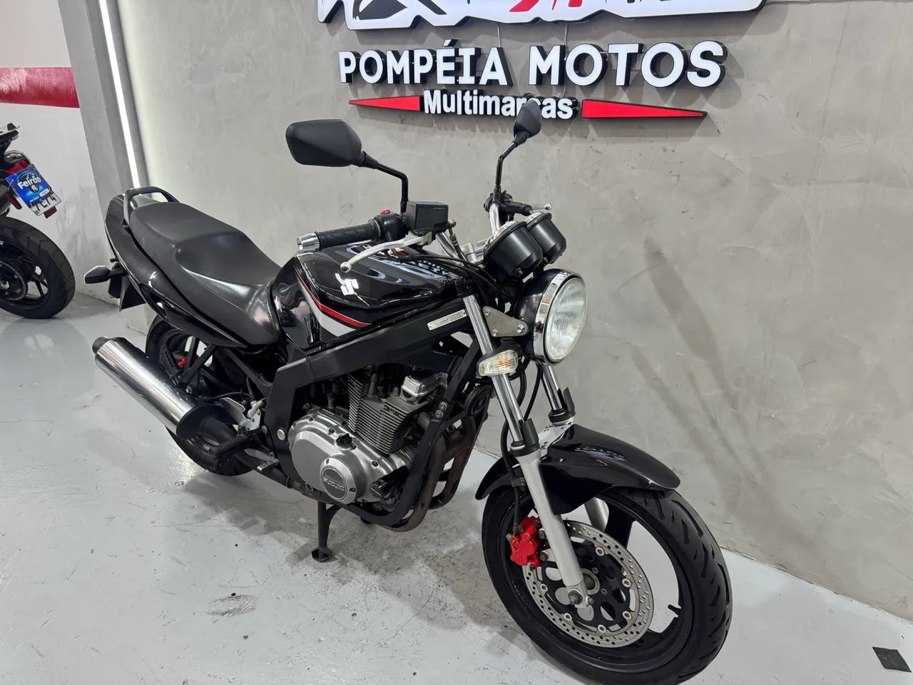 Suzuki Gs 500-E 2009 - Foto 3