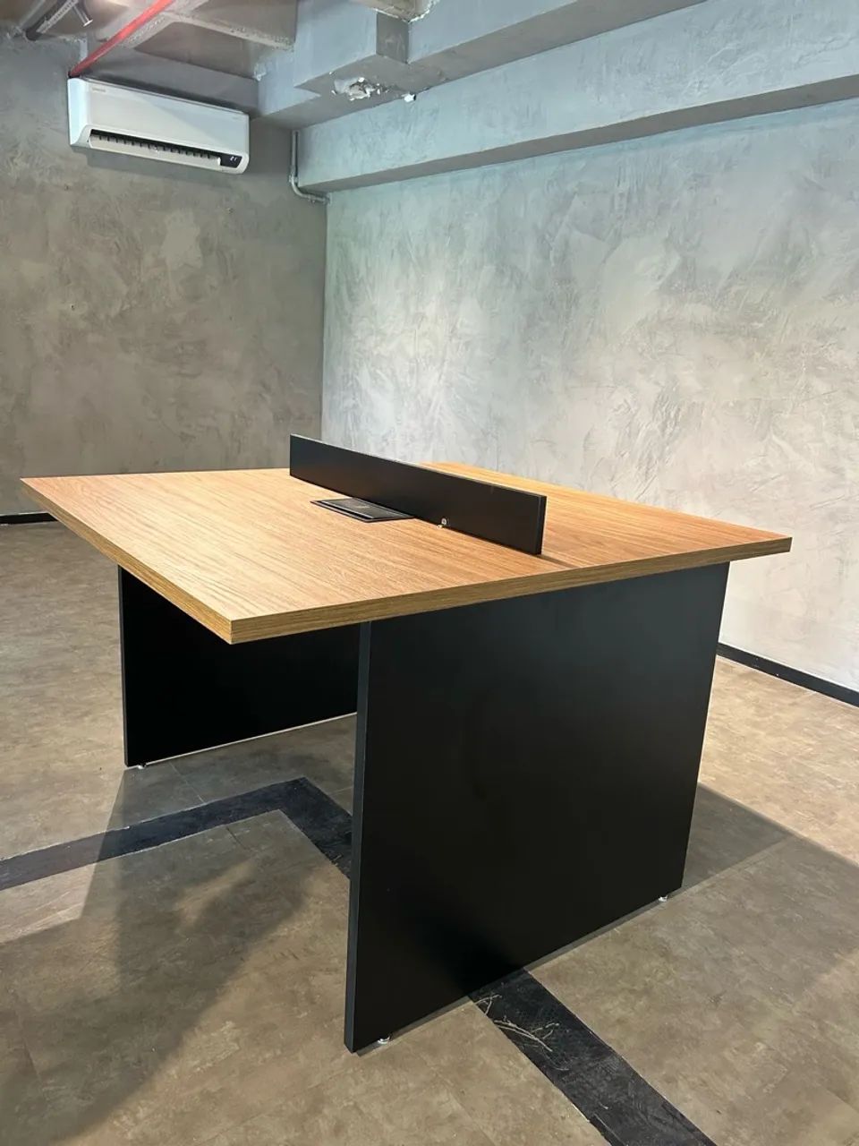 ESTAÇÃO DE TRABALHO TODA EM MDF 