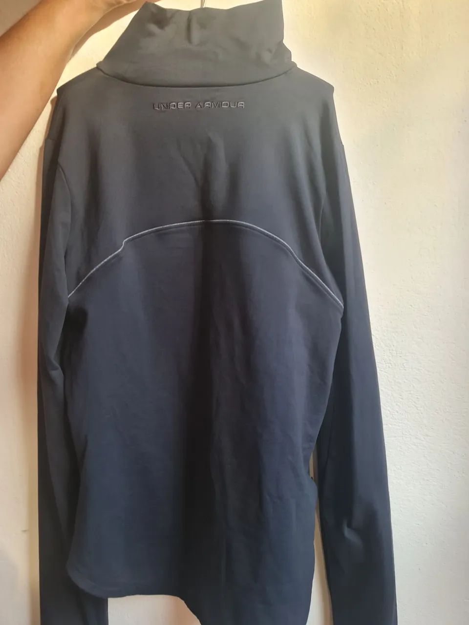  Blusa undef Armour preta M - Foto 3