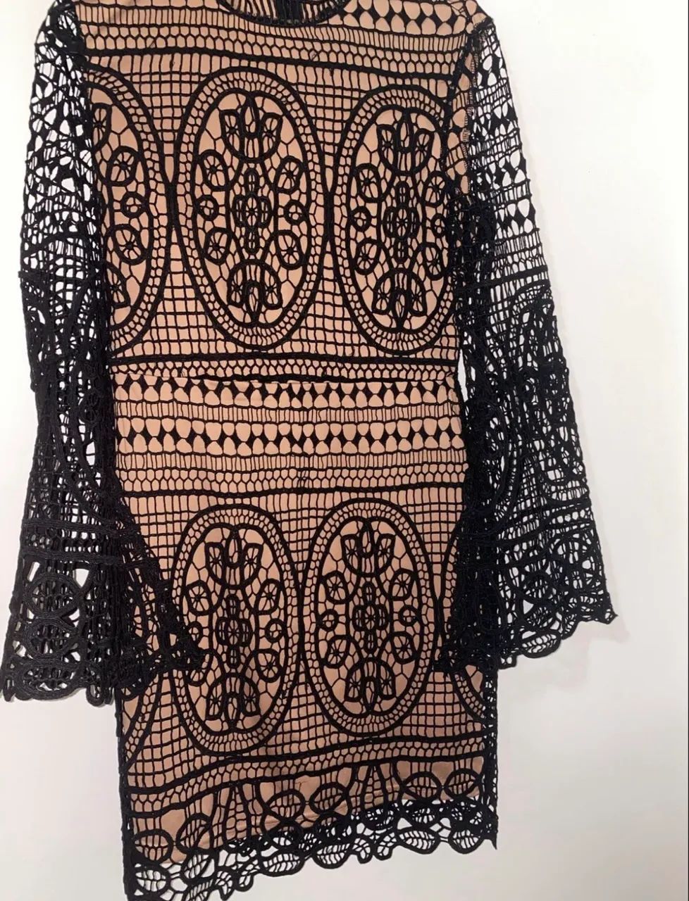 vestido de renda preta - Foto 4