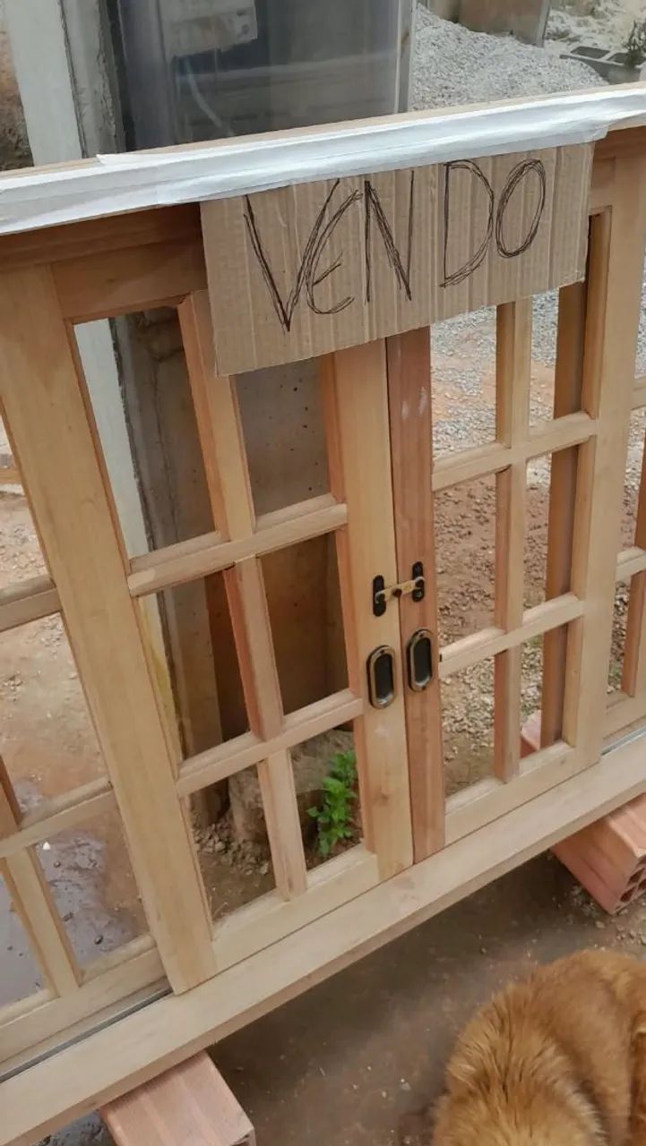 JANELA NOVA SEM USO